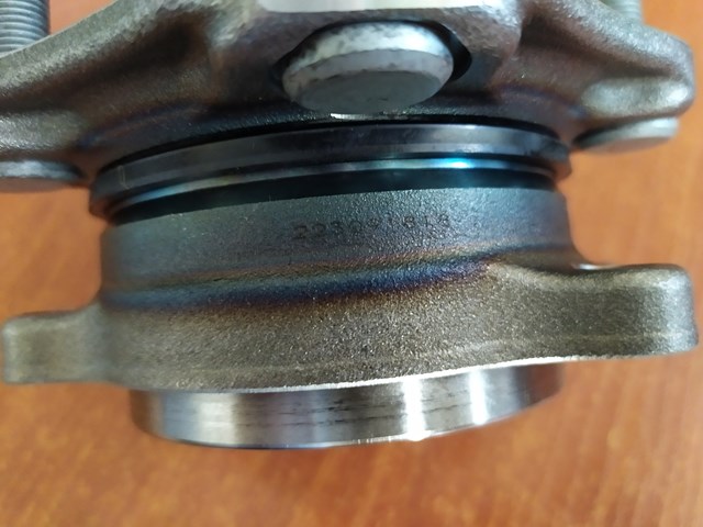 3885A066 MITSUBISHI Ступица передняя купить в Львов