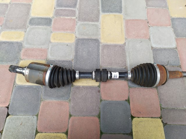 Левая полуось 391016RR2A NISSAN