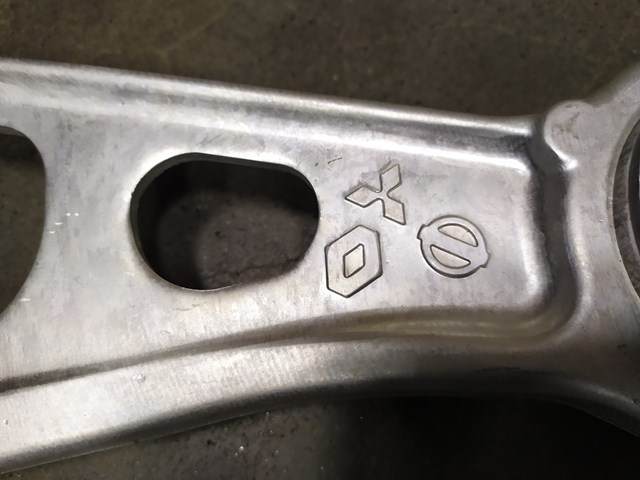 MITSUBISHI 4013A583 Нижняя шаровая опора в наличии Днепр