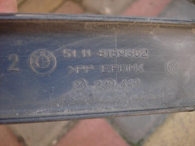 51118159352 BMW Накладка бампера переднего правая купить в Житомир