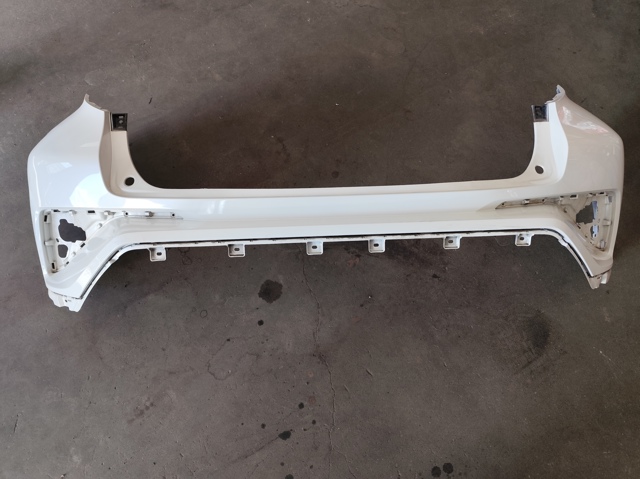 Бампер задний, верхняя часть 52159F4907 TOYOTA