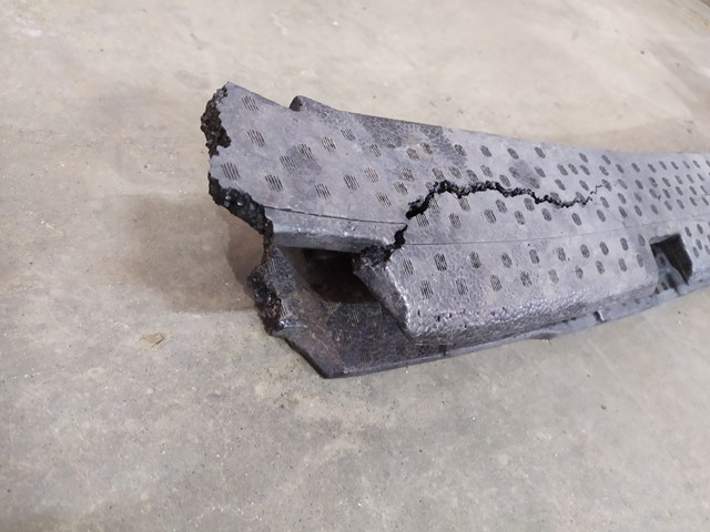620903972R RENAULT Абсорбер (наполнитель) бампера переднего купить в Сумы