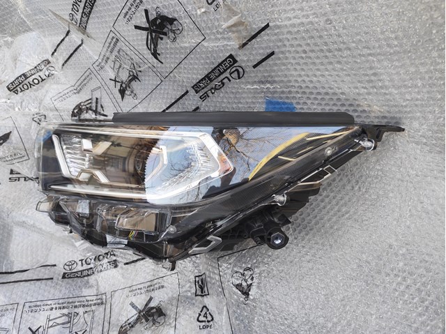8118542A32 TOYOTA Фара левая купить в Харьков