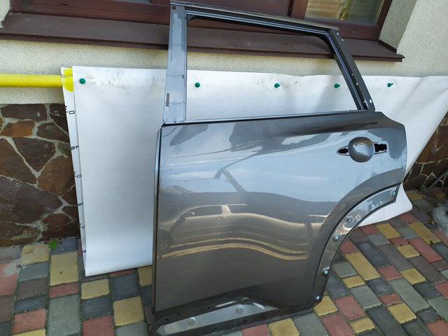 821016RR0A NISSAN Дверь задняя левая купить в Сумы