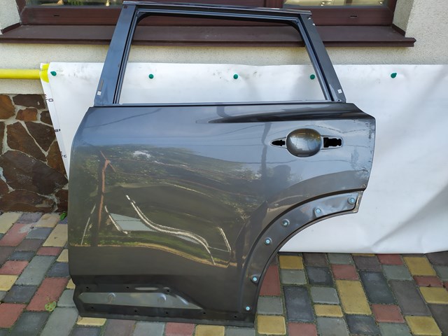 Дверь задняя 821016RR0A NISSAN