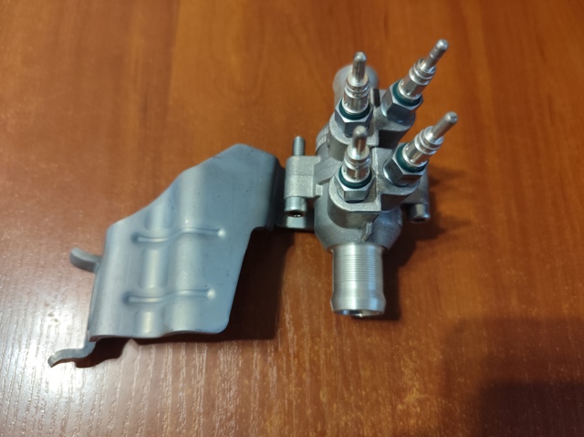 Электро подогреватель охлождающей жидкости 922009245R RENAULT