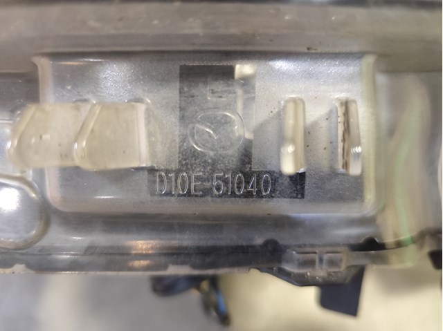 MAZDA D10E51040 Левая фара в наличии Черкассы