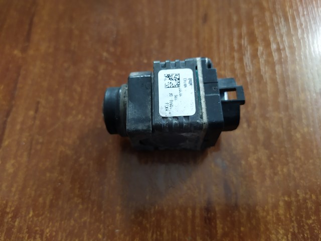 LR105215 LAND ROVER Камера заднего вида купить в Ровно