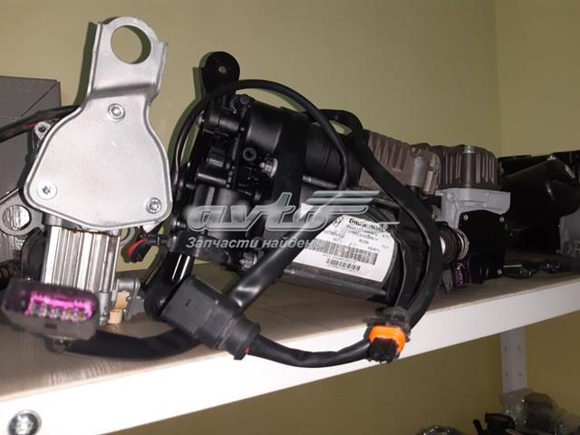 Насос пневматической системы кузова 97035815111 PORSCHE