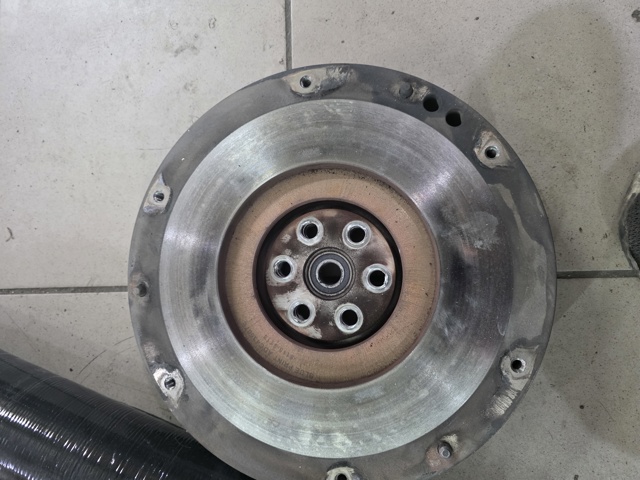 Маховик сцепления 1120A130 MITSUBISHI