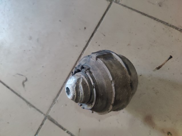 30741397 VOLVO Подушка (опора) двигателя задняя купить в Львов