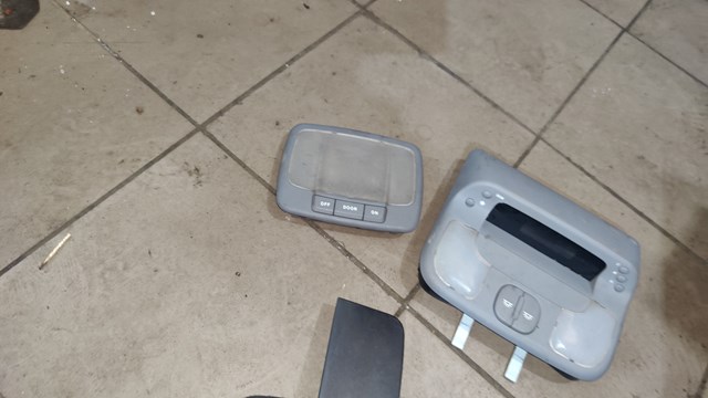 Лампочка освещения салона 9281039010OI HYUNDAI