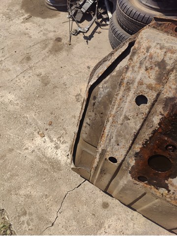 MITSUBISHI MB926344 Бензобак в наличии Павлоград