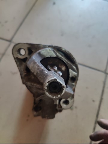 MITSUBISHI MD313327 Стартер в наличии Львов