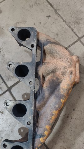 MITSUBISHI MR571363 Коллектор выпускной в наличии Кривой Рог