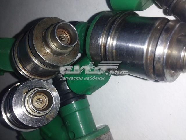 1571067D00 SUZUKI Топливные форсунки купить в Тернополь