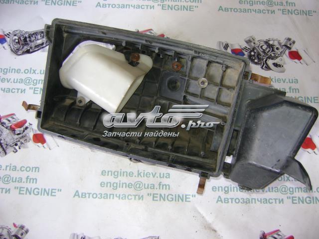 165288H301 NISSAN Корпус воздушного фильтра купить в Павлоград
