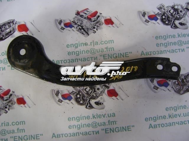 Рычаг задней подвески поперечный, правый 20157SC000 SUBARU
