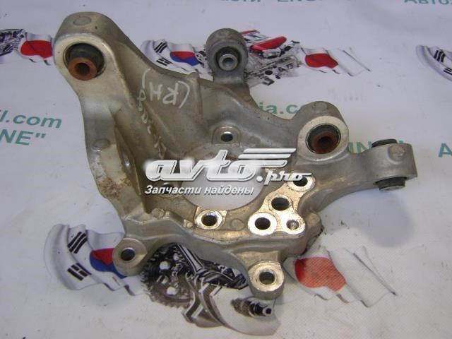 Цапфа - поворотный кулак задний, правый 430181MA0B NISSAN