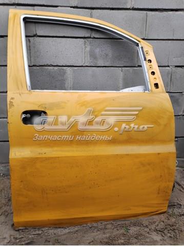 Пассажирская передняя дверь 760044A100 HYUNDAI
