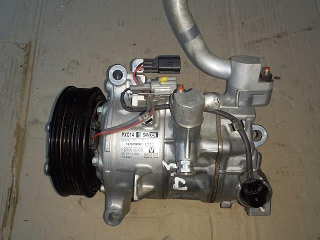 Компрессор кондиционера 926005CA0B NISSAN