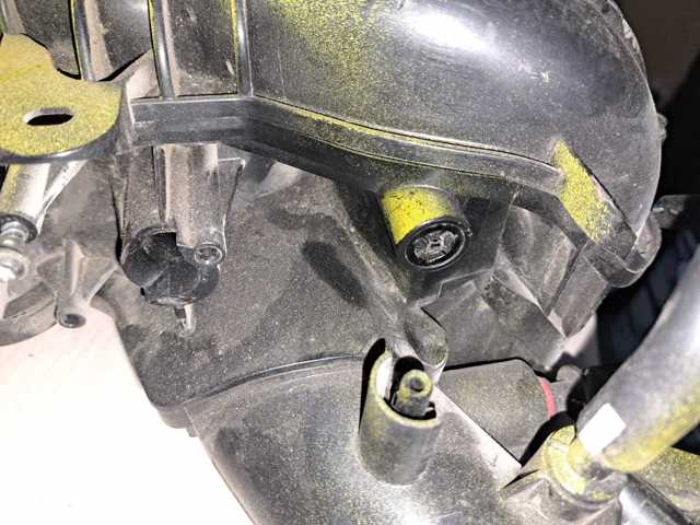 L50413100A MAZDA Впускной коллектор купить в Павлоград