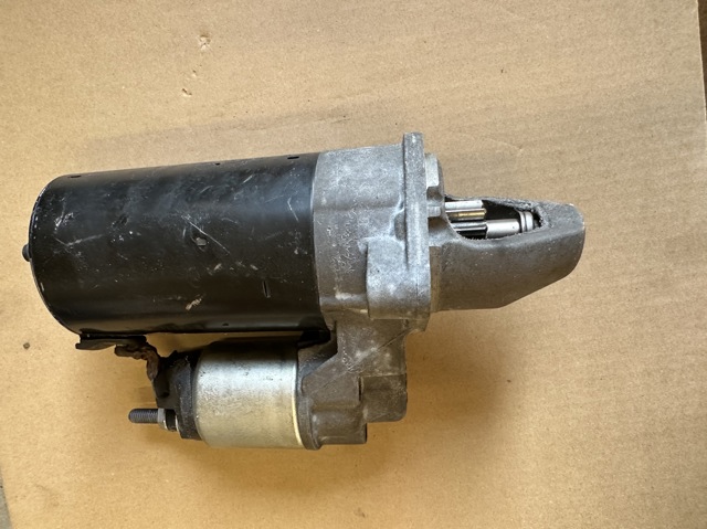 BOSCH 0001138012 Стартер в наличии Ужгород