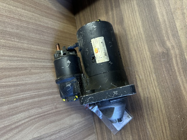 Стартер автомобиля 0986019301 BOSCH