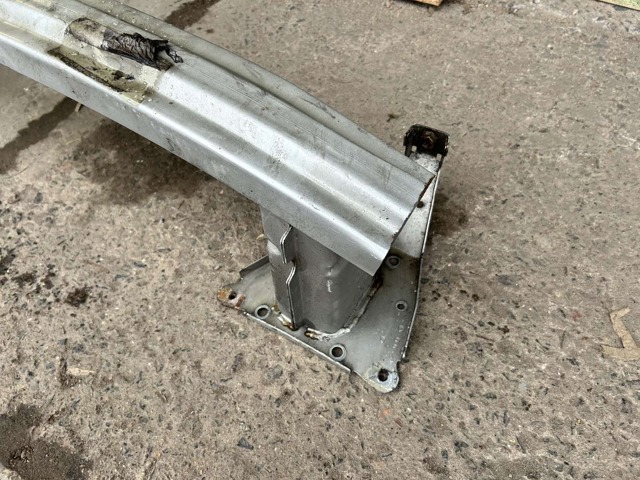FIAT 51754870 Усилитель переднего бампера в наличии Ирпень