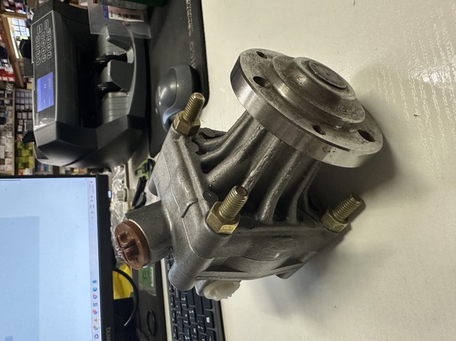 Помпа ГУР 7681955171 ZF PARTS