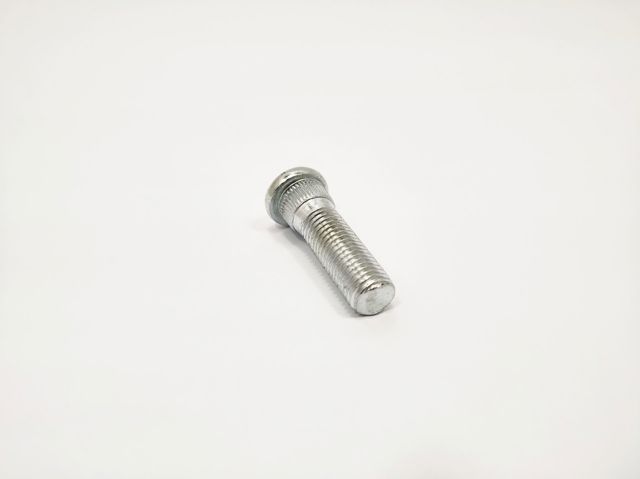 GEELY 1014003218 Шпилька колесная передняя в наличии Черкассы
