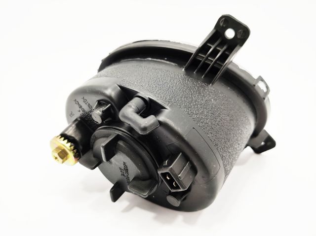 Фара противотуманная, правая 1017001252 GEELY