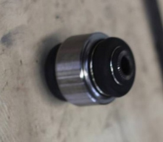 Сайлентблок цапфы 116401038411 GEELY