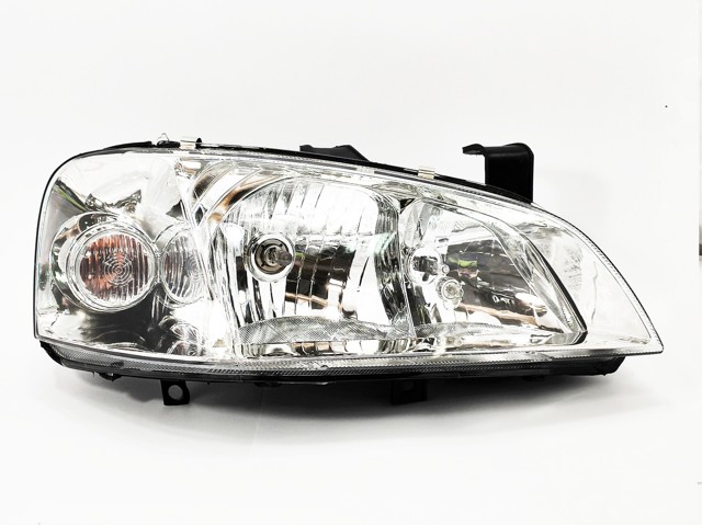 CHERY A153772020BA Правая фара в наличии Павлоград