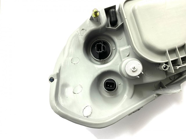 CHERY B113772020 Правая фара в наличии Ужгород
