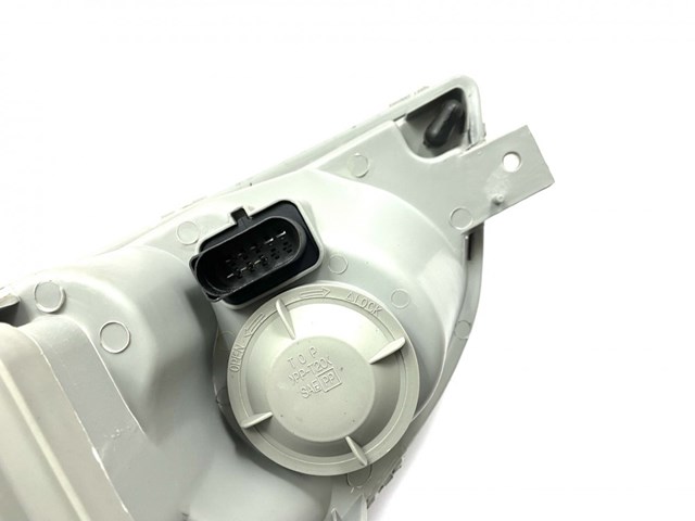B113772020 CHERY Фара правая купить в Ужгород