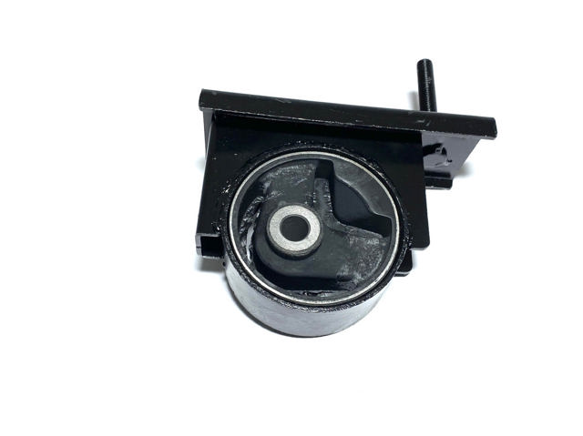 T111001710 CHERY Подушка (опора) двигателя задняя купить в Ирпень