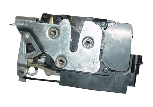 CHERY T116305030 Замок багажника в наличии Житомир