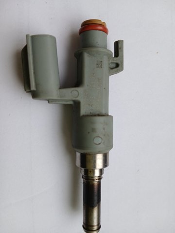 Форсунки 2325025020 TOYOTA