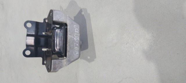 2910A323 MITSUBISHI Левая подушка двигателя купить в Винница