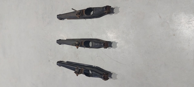 Поперечный рычаг задней подвески 4113A125 MITSUBISHI