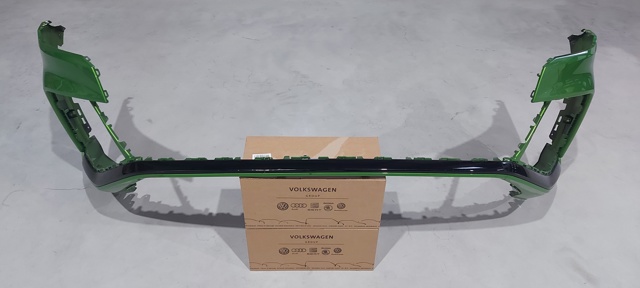 Бампер передний в сборе 4M8807065CGRU VAG