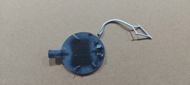 VAG 5G0807241BGRU Заглушка буксировочного крюка в наличии Киев