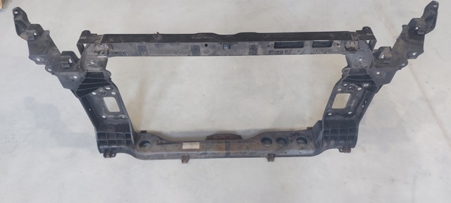 Оперение в сборе 64101D7000 HYUNDAI