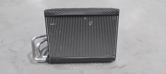 Радиатор отопителя салона 7810A323 MITSUBISHI