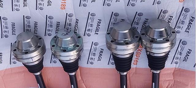 7P0407271C VAG Полуось (привод) передняя купить в Чернигов