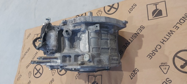 9411A072 MITSUBISHI Двигатель в сборе (электрический) купить в Киев