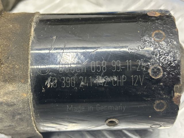 Мотор стеклоочистителя лобового стекла 0390241142 OPEL