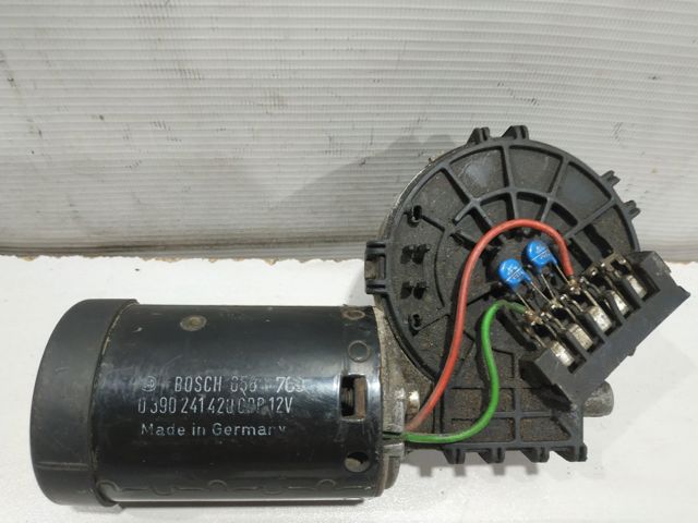 Мотор стеклоочистителя передний Мерседес-бенц Е
