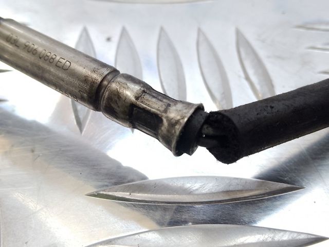 VAG 03L906088ED Датчик температуры отработавших газов (ОГ), перед турбиной в наличии Черновцы